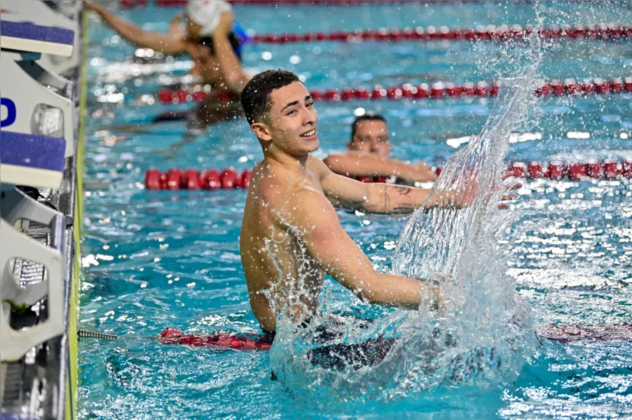 Brasil fecha etapa do World Series de natação com 24 medalhas