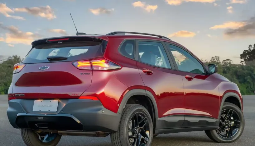 Chevrolet Tracker 2026: os 3 acertos e 3 deslizes do SUV