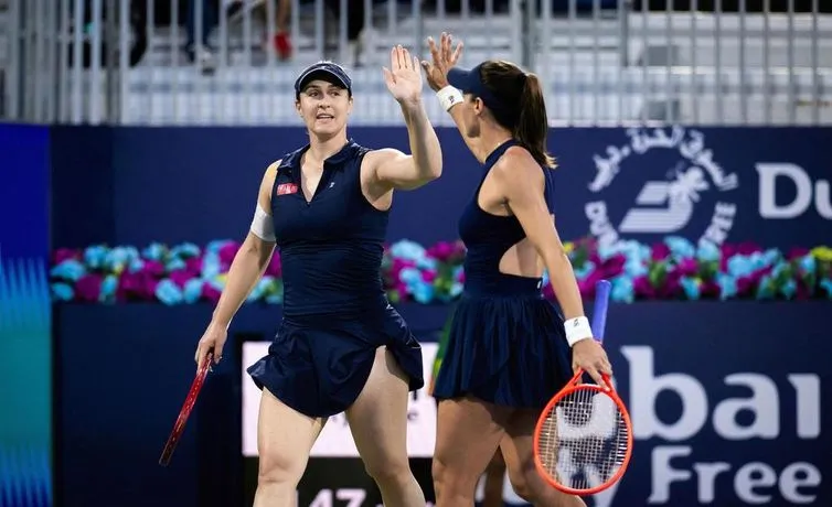 Luisa Stefani mira 15º título da carreira e retorno ao top-10 mundial