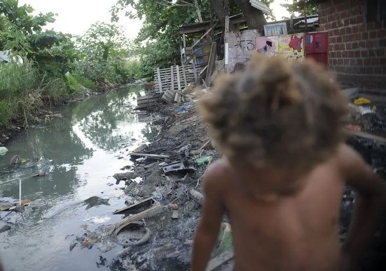 Segurança, moradia, saúde são maiores demandas de moradores de favelas