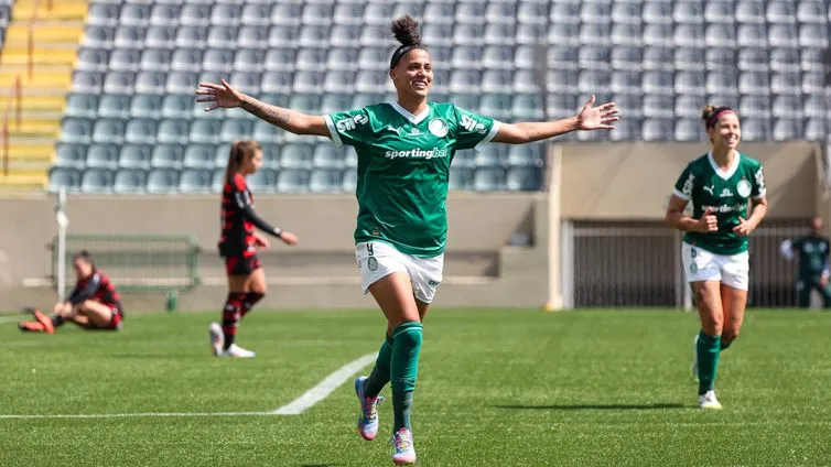 Retrospectiva: Corinthians segue imponente no futebol feminino em 2025