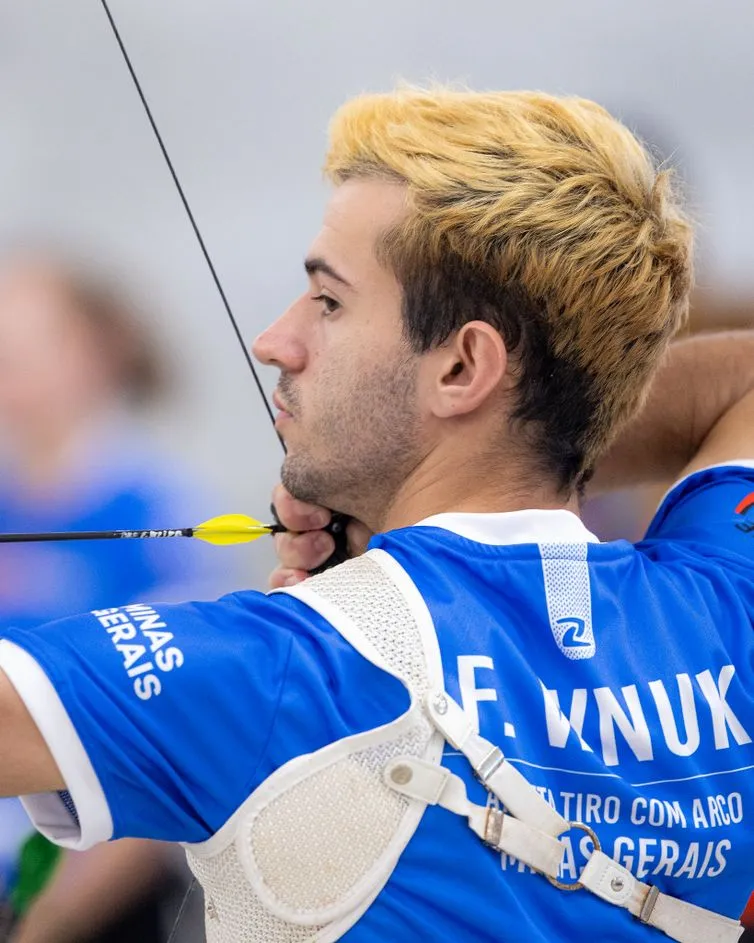 Fabio Klier é ouro no tiro com arco na estreia da modalidade no JUBs