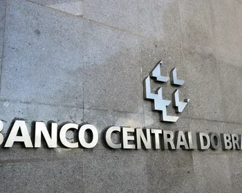 Crédito e emprego explicam vendas no comércio em patamar recorde