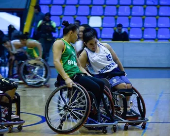 Brasil e EUA fazem final inédita na Copa América de basquete em CR