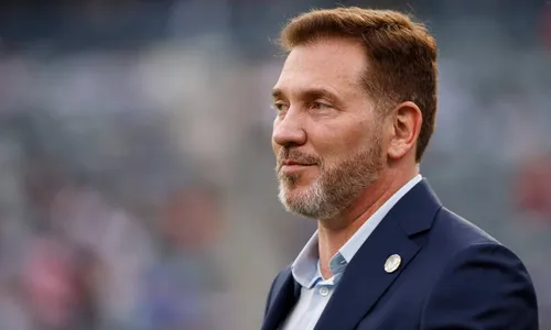 Presidente da Conmebol, Alejandro Domínguez, pede desculpas