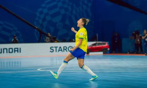 Brasil goleia Irã na estreia da Copa do Mundo de futsal feminino