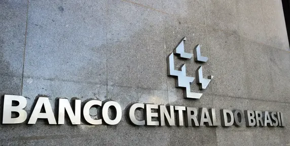 Crédito e emprego explicam vendas no comércio em patamar recorde