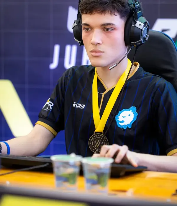 E-sports no JUBs: atletas avaliam prós e contras da profissionalização