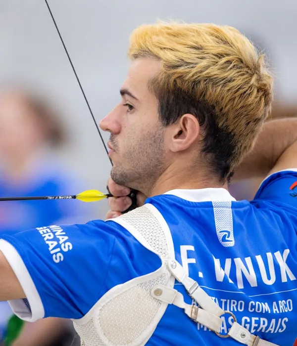 Fabio Klier é ouro no tiro com arco na estreia da modalidade no JUBs