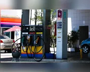 Concorrência do etanol e subvenção fazem preço da gasolina cair