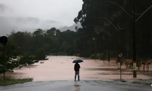 Ciclone extratropical favorece tempestade no Rio Grande do Sul