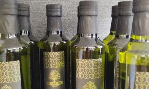 Anvisa manda apreender lotes de azeite e doces